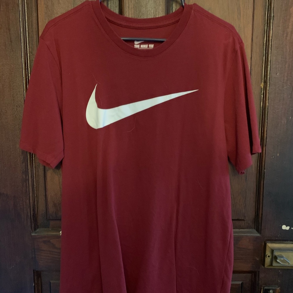 Men’s Nike dry fit tee shirt